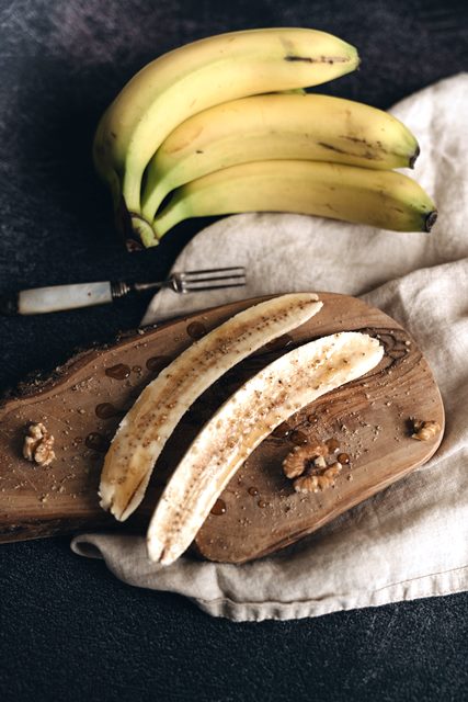 Easy desserts- bananas with toppings