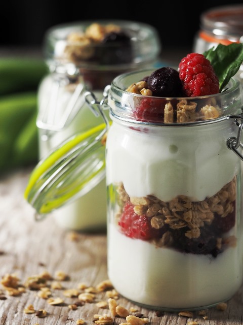 Granola for healthy weight gain